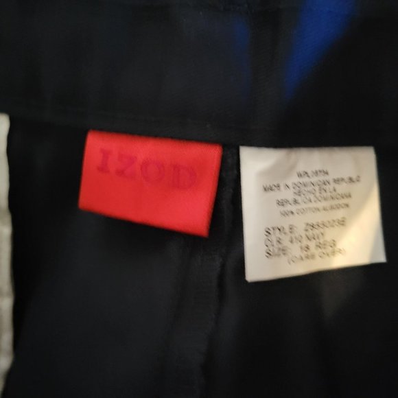 IZOD Boys Size 18 Dark Blue Pleated Front Dress Pants Inseam 29.5 - Picture 2 of 3